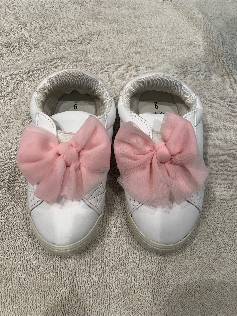 White Kids Sneakers with Pink Bow Accent